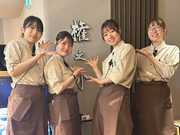 横浜駅前至近で通いやすさ抜群！週2日～OK＆まかない付きで学生にぴったり♪未経験でも安心、丁寧なサポートあり！楽しくバイトデビューしよう！の詳細画像