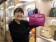 週3日～OK！駅チカ◎残業ほぼ無し◎勤務時間相談可◎ハイブランド品の接客販売スタッフ大募集！ノルマなしの安心スタート♪の詳細画像