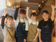 焼肉店の店舗スタッフ／週1日・1日3h〜OK！／カフェのような店内でおしゃれな制服で働ける！の詳細画像