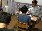 マンツーマン指導の個別指導塾スタッフ募集！世田谷区用賀中町（オンライン指導スタッフも募集！在宅OK！）、時給1,600円〜、私服OK！髪色自由！未経験歓迎！の詳細画像