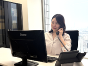 ＼★アディーレ法律事務所のコールセンタースタッフ（受電のみ）★／　夕方～夜間帯の募集！／週3日・1日4時間～OK／受電のみ／服装・髪型・髪色・ネイル自由♪の詳細画像