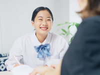 ＼週1・未経験OK！授業と両立◎／不登校・うつ・発達特性のある生徒への個別指導講師を募集の詳細画像