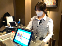 髪色自由・ピアスOK♪「自分らしく」オシャレに働ける、旧居留地の洗練されたレストラン｜駅チカ5分の好立地＆美味しい「まかない」付きの詳細画像