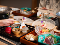 温泉利用の特典あり！旅館の配膳係を募集中！シフト・時間は応相談　週１からOK　一日3時間～　学業や部活と両立できるようにお休み、勤務時間は希望優先します！の詳細画像