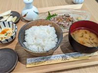 手作り定食とお惣菜のお店　ダイニング慶　千歳船橋駅　徒歩３分　の詳細画像