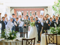 ＼週1＆4H～OK・未経験歓迎！／完全貸切の結婚式場で接客＆サービスのお仕事♪駅チカ＆車・バイク通勤もOK◎【充実の研修制度！安心できる環境で身に着くスキルは将来にも役立つ】の詳細画像