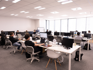 【自社プロダクト開発】企業のデータ活用を支えるSaaS開発！Python等を用いたデータ連携モジュールの作成や、Go言語での本体機能開発など、適性に合わせてお任せします。エンジニア主導で開発できる環境です。