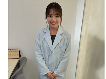 【時給1500円～、有給休暇あり】明大前徒歩1分！◆週1日からOK！◆未経験者大歓迎！◆明大生歓迎！◆祝い金2万円！◆履歴書不要◆サビ残なしでタイパ抜群！