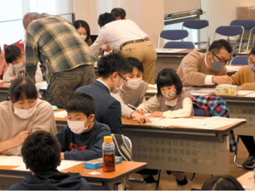 【塾講師経験者大歓迎！】親子向けの作文教室運営をサポート！新一年生の方も是非！