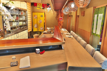 VIPの方も多数来店される落ち着いた雰囲気の超有名なお寿司屋さん【蘭】が学生アルバイトさんを募集します♪