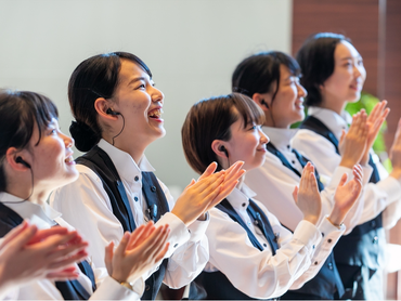 ＼週1＆4H～OK・未経験歓迎！／完全貸切の結婚式場で接客＆サービスのお仕事♪駅チカ＆車・バイク通勤もOK◎【充実の研修制度！安心できる環境で身に着くスキルは将来にも役立つ】