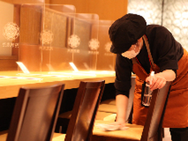 【東京駅】老舗中国料理店　南国酒家のカジュアルレストラン　土日祝時給UP・無料賄い付き