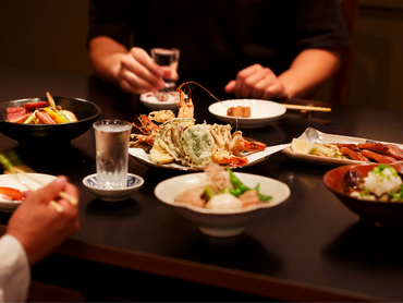 銀座駅スグ｜週2OK｜時給1,300～昇給アリ◎2週間毎シフトで柔軟な働き方もできる！