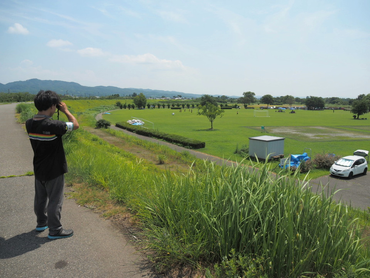 【高日給】信濃川河川敷で河川利用者（公園に来たお客様、釣り人等）をカウントする調査をおこないます。現在、調査員を大募集中！【車で来れば交通費も支給】