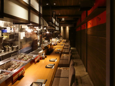 まかない有★栄駅〜徒歩3分！＜オシャレok＞髪型・髪色自由で自分らしく！週2日〜・1日3h〜okの自由シフトが魅力★履歴書不要★社割あり系列店20%off