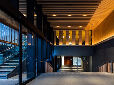 ホテルで働きたい方必見！フロント、ロビーアテンド等で接客スキルが学べます。