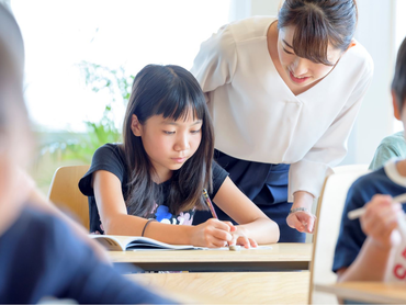 一人ひとりがヒーローだ【塾講師アルバイト】未経験者大歓迎！希望のスケジュールに合わせてお仕事ができます♪