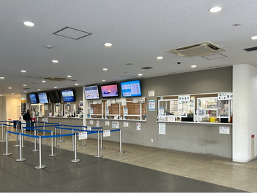 フェリー乗り場での受付・チケット発券作業！夕方学校が終わってから働ける！｜神戸フェリーセンター