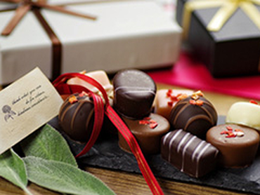 ★＼名駅エリア ／★バレンタインチョコ販売スタッフ大募集！＜高時給1,450 ～ 2,000円＞接客経験者募集～家の近くで働こう～/wtk24v114