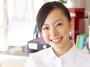 【今年もスタート☆アムール・デュ・ショコラSTAFF募集】未経験OK・研修あり／レジ専任スタッフ大量募集！【1月中旬~2/14までの短期】/tks25p27