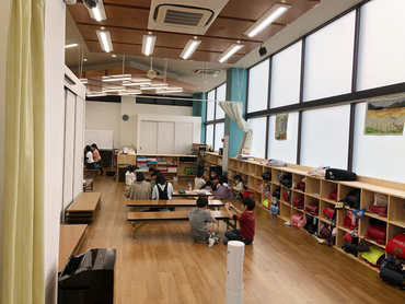 ☆１日３h、週１～ＯＫ☆未経験者歓迎！お友達と応募ＯＫ！！おやつあり♪夏休みは昼食も出ます！イベント手当もあります♪小学生と一緒に遊ぼう！たくさん笑おう！！