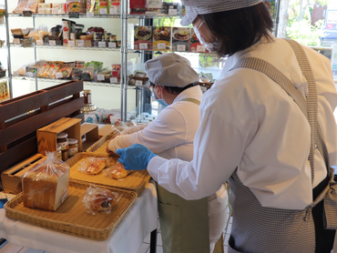 カフェや調理の現場で福祉の現場をひと足先に体験してみませんか？週1日から勤務OK！短時間勤務も可