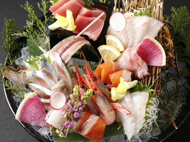 【川崎おしゃれエリア】銀座に本店がある川崎駅近チッタで本格和食店のホールスタッフ募集！／学生さんも活躍中！／親子・お友達同士の応募もOK／美味しいまかない付き☆