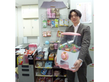 ノルマ無！学生多数活躍中！髪色・ネイル自由・未経験OK|TVの問合せ対応