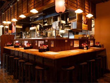 まかない有★栄駅〜徒歩1分！＜オシャレok＞髪型・髪色自由で自分らしく！週2日〜・1日3h〜okの自由シフトが魅力★履歴書不要★社割あり系列店20%off