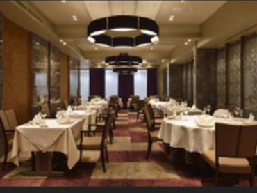 ＼お得な社割有／老舗中華料理屋でのホール・接客と調理補助 #３時間／日〜OK #シフト提出２週間ごと #WワークOK #友達紹介制度 #社員割引き有