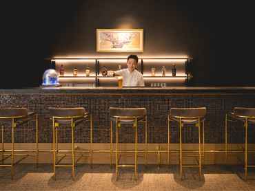 英語が活かせる！◎時給1300円◎ホテルレストラン朝食ホールスタッフ