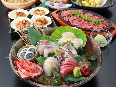 【梅田駅すぐ】シフト自由×まかない付き！人気居酒屋で楽しくバイト♪未経験歓迎◎昇給あり＆接客スキルも習得可！