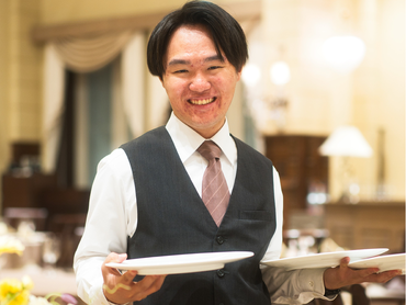 結婚式を一緒に創り上げましょう　ハートフィールド　ブライダルサービススタッフ　週1日～土日のみOK　未経験者歓迎　初アルバイト歓迎　同年代が多いので馴染みやすい　ガクチカ！就活でも評判いいです