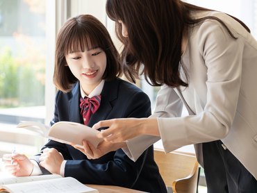 【曜日や時間を選べる】個別指導講師・アシスタントアドバイザー（週１日～OK！）