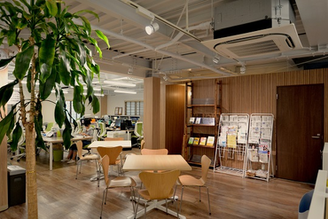 出版社でのお仕事です！