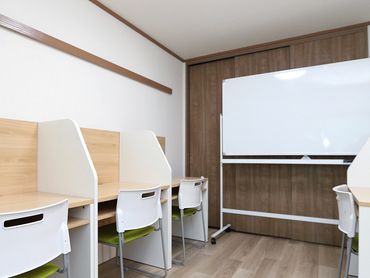 【小学校連携/学習塾】地域の教育に関わる学習支援員/学習塾講師