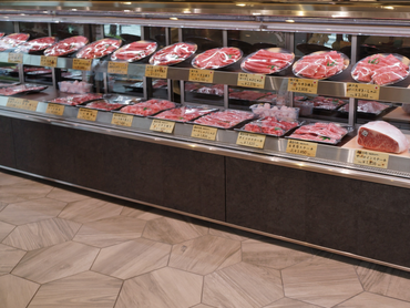 ■創業明治6年の精肉店です■　食品販売（精肉、コロッケなど）・接客をしたい方募集!!※未経験者、接客好きな方大歓迎　髪色自由・ネイルは相談してください※