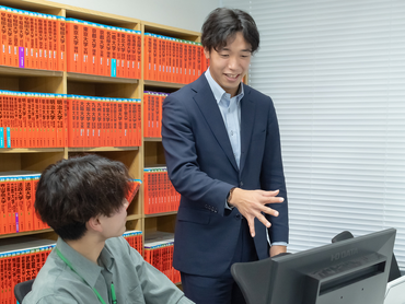 ★積極採用★直営校舎コーチングトレーナー募集【私服/茶髪/ネイル/週1勤務OK】