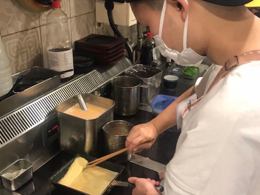 【語学力が活かせる◎】鰻がメインの《ルクアいづも》オシャレ自由◎│週2日・5h～◎│賄い有◎│履歴書不要◎