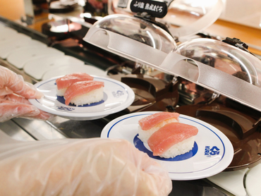 無添くら寿司　京都寺町通店　フロア・キッチンスタッフ大募集　週2日～1日3時間～シフト応相談　1月下旬オープンのお店で一緒に働きませんか！