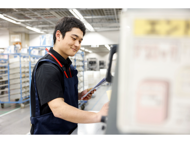 郵便物の仕分けなどの作業 ★早出 or 夜勤は別途手当あり♪