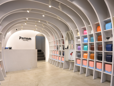 オープニングスタッフ｜インバウンド対応あり｜英語接客スタッフ／英語を使う仕事への第一歩。観光地でリアルな接客経験を。週2日～OK！バイク・自転車通勤可！！