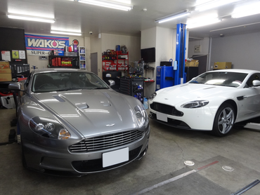 車屋さんのアルバイトです！車が好きな人には最高の職場ですよ！