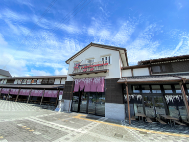 ★☆バイトデビューならココ★みそかつ矢場とん！まかない3食無料！週2回3h〜OK★短期1ヶ月・４年生・留学生OK！もちろん長期も大歓迎！◎お友達と一緒に面接OKです♪友だち紹介特典あり☆★