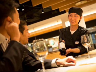 ☆週2日～・短時間OK！お洒落な雰囲気の和風ダイニングレストラン「あえん」で【ホール・キッチン】募集☆　未経験歓迎♪　シフト柔軟♪　美味しいまかない付き♪　学生活躍中♪　交通費支給♪