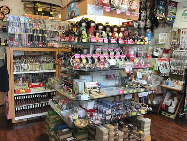 浅草のおみやげ屋さんで接客販売