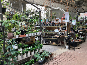 【週1～OK】＼園芸売店の販売スタッフ／日祝時給アップ・交通費支給