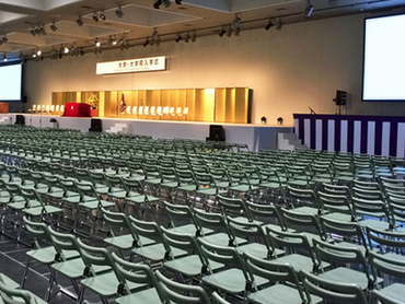 【時給1,500円～スタート】イベントの搬入/搬出（設営）スタッフ ◆短期＆単発OK ◆土日祝or平日のみもOK【髪色・髪型・ピアス自由】◆3/11～3/14卒業式イベント