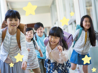 ＼子ども好きな方あつまれ～😊❤️‍🔥／【週1日～OK】春夏短期アルバイト大募集★【人気🔥】＜枚方市田宮本町／枚方第二小学校内＞