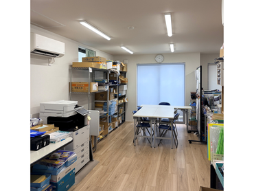 【短期】未経験者歓迎！小学校教材の梱包・納品に関わるお仕事